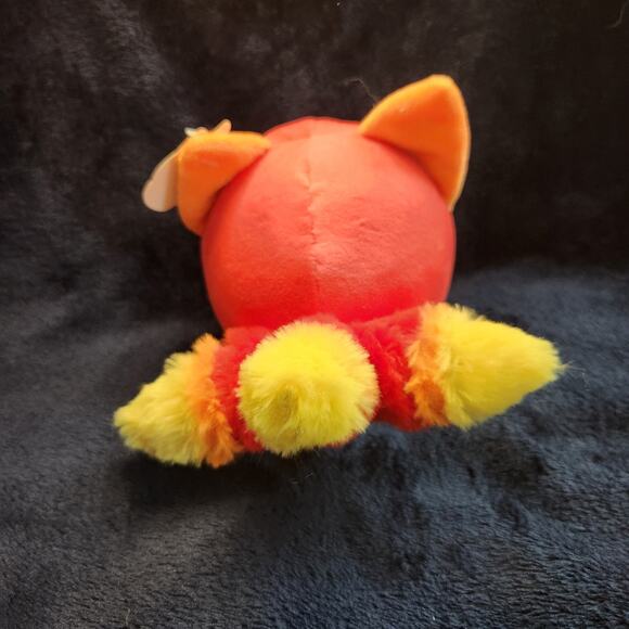 Tee Turtle 2017 Rare Collectible Red Fire Fox Kitsune Plush - Picture 7 of 9